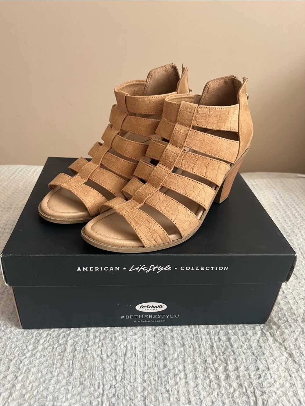 Dr. Scholl's Tan Strappy Cutout Block Heel Sandals